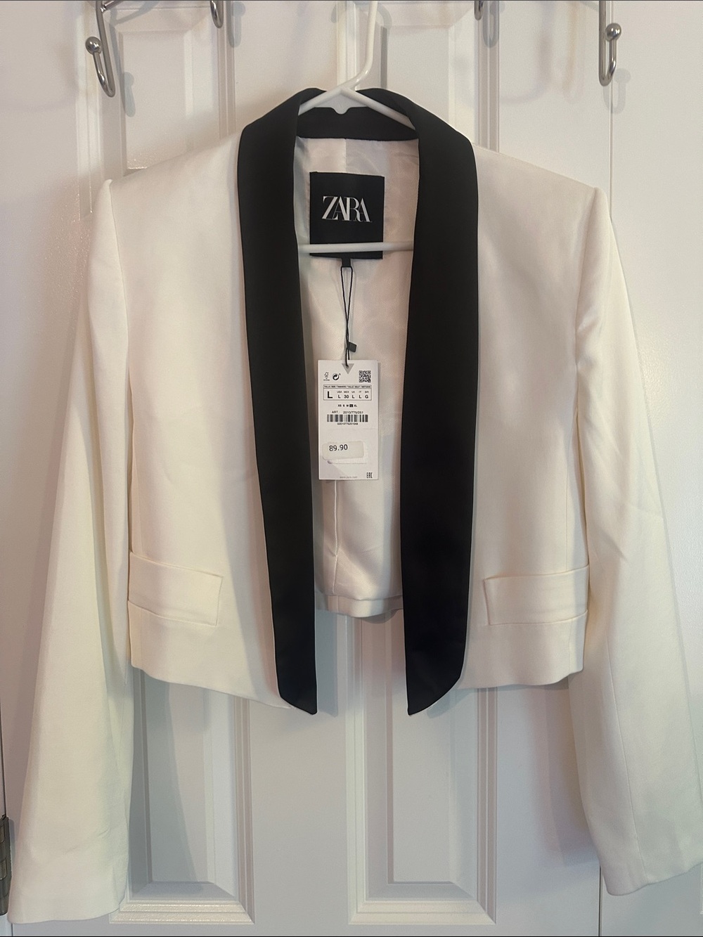 ZARA White Cropped Tuxedo Blazer with Black Shawl Lapel NWT
